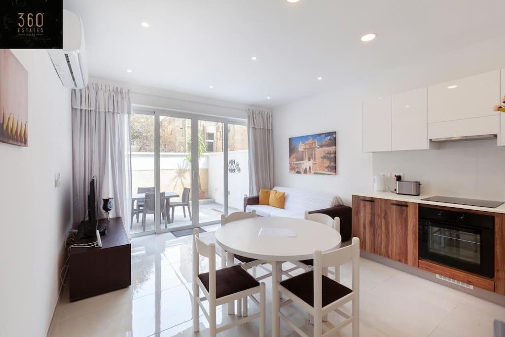 Gzira Comfy Apt With Terrace, 5 Mins To Sliema Ferries By 360 Estates מראה חיצוני תמונה