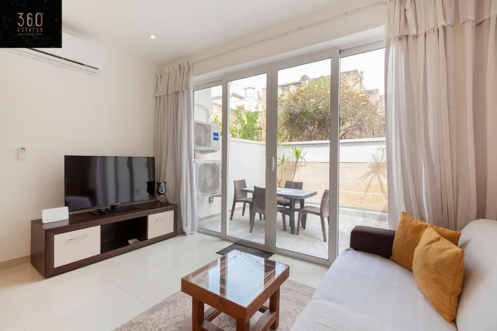Gzira Comfy Apt With Terrace, 5 Mins To Sliema Ferries By 360 Estates מראה חיצוני תמונה